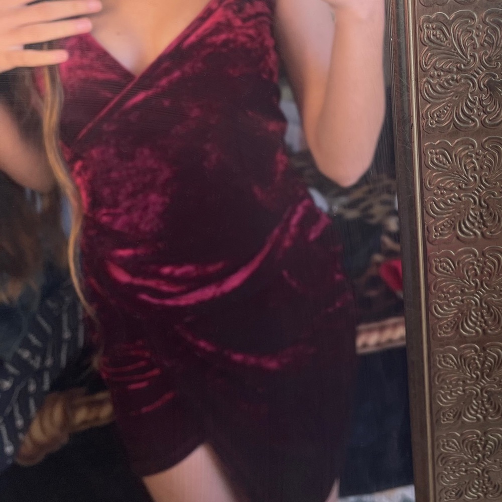 Maroon Velvet Bodycon Dress
